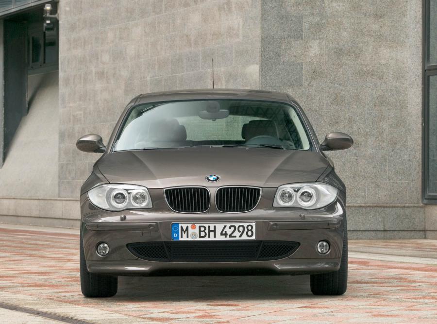  BMW 1-Series 5-Door 2005 года  (фото 147 из 187)